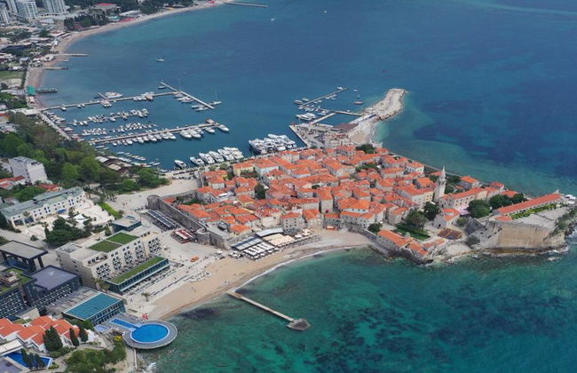 Excursión privada por Montenegro: Cetinje, pueblo de Njeguši, Kotor y Budva - Foto 3